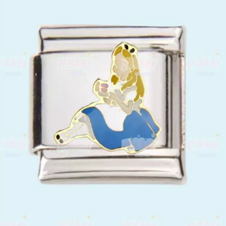 تشارمز اليس ببلاد العجائب